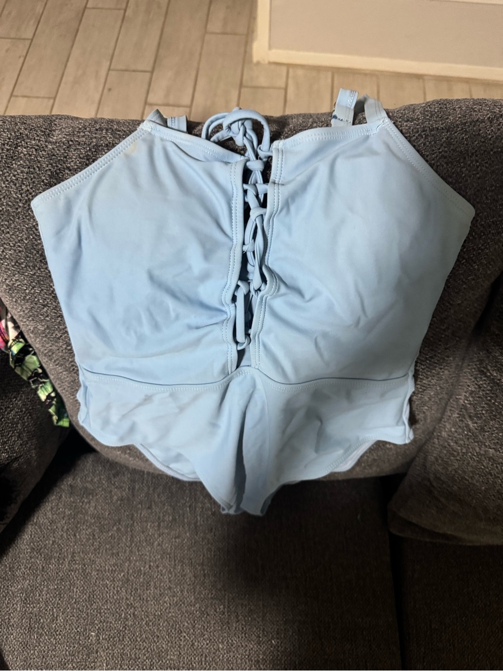 Bathing suits - Picture 16 of 16